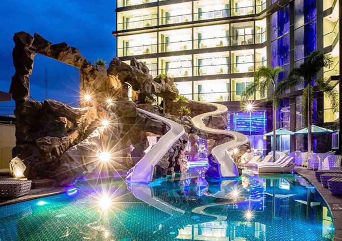 Centara Avenue Residence By Daisy Pattaya 1 Buitenkant foto