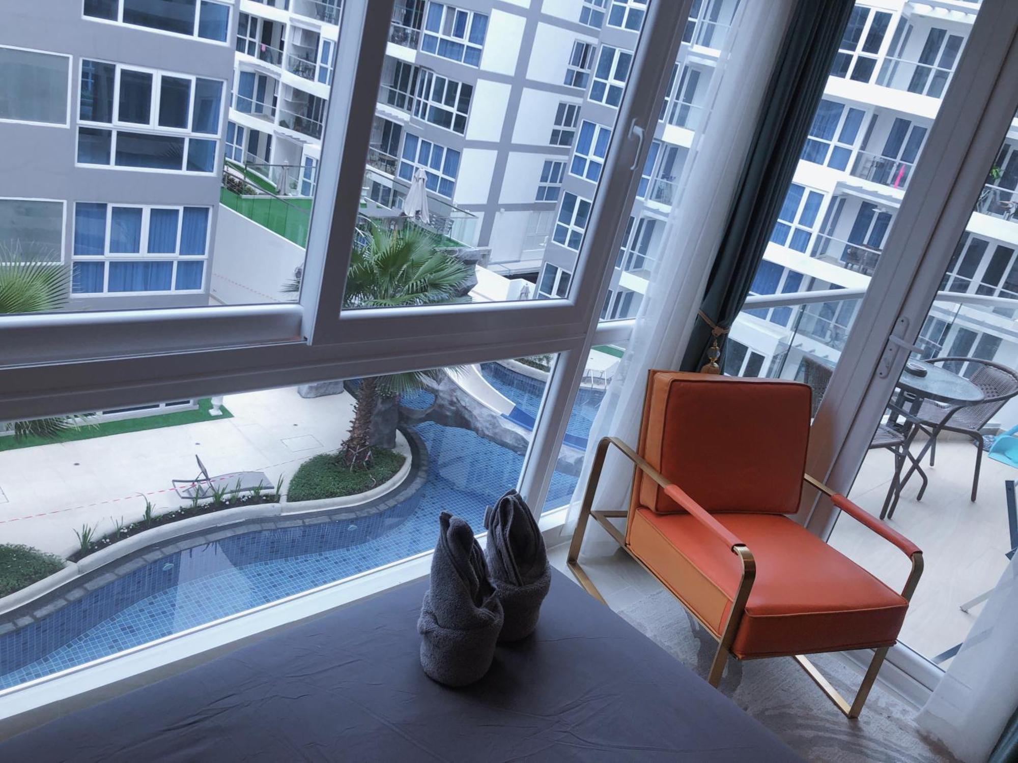 Centara Avenue Residence By Daisy Pattaya 1 Buitenkant foto